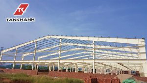 nhà khung thép tiền chế