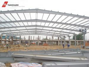 giá nhà thép tiền chế cấp 4