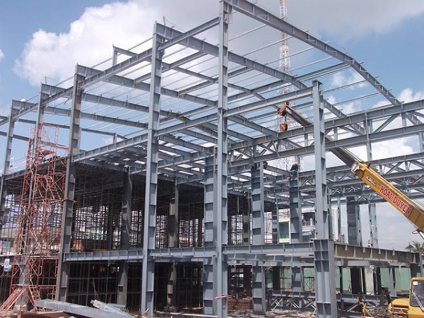 Thiết kế và thi công nhà hàng khung thép tiền chế