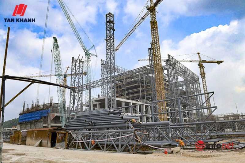 Xây dựng công trình dân dụng, công nghiệp